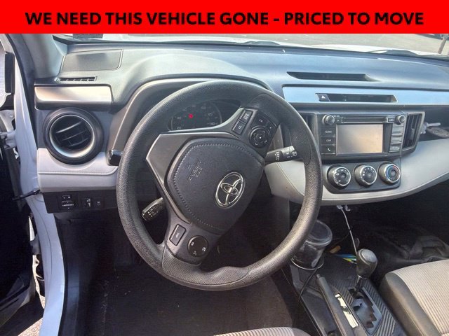 Used 2015 White Toyota LE image 12