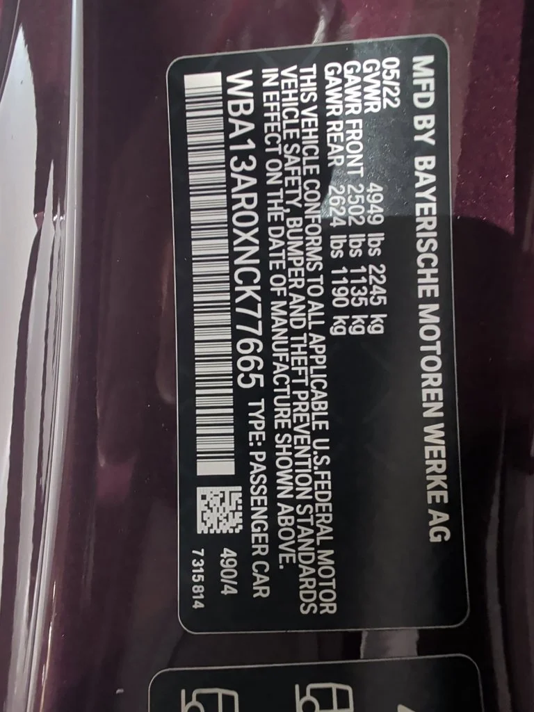 Used 2022  BMW M440i xDrive image 3