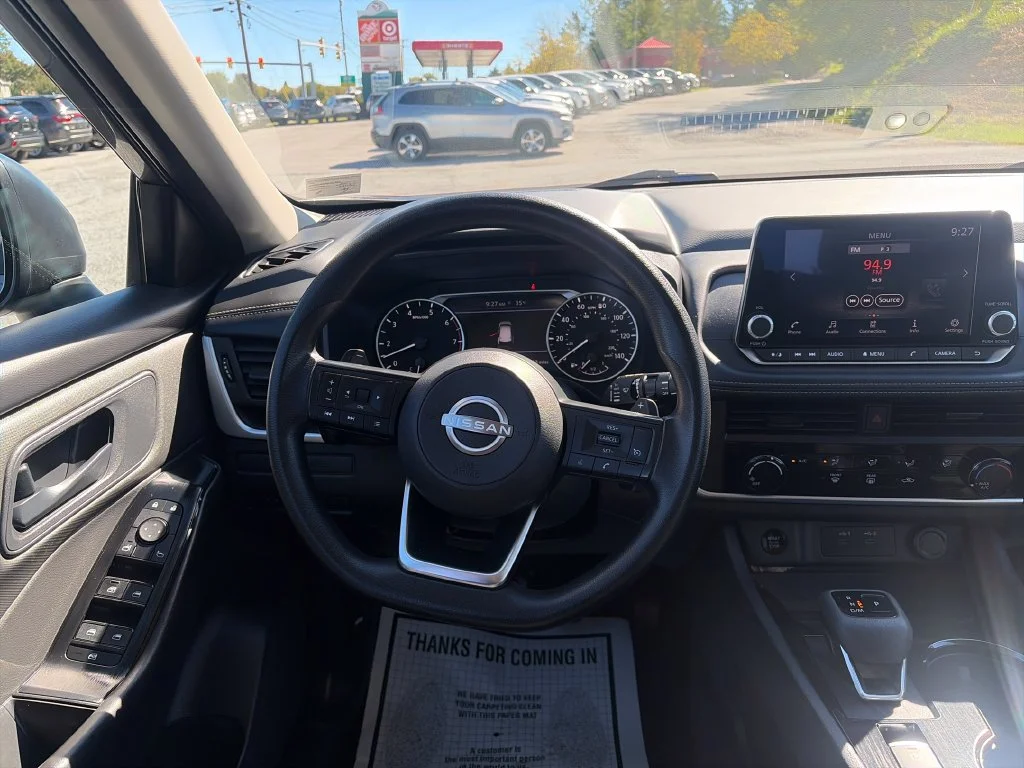Used 2024 Gray Nissan S image 14
