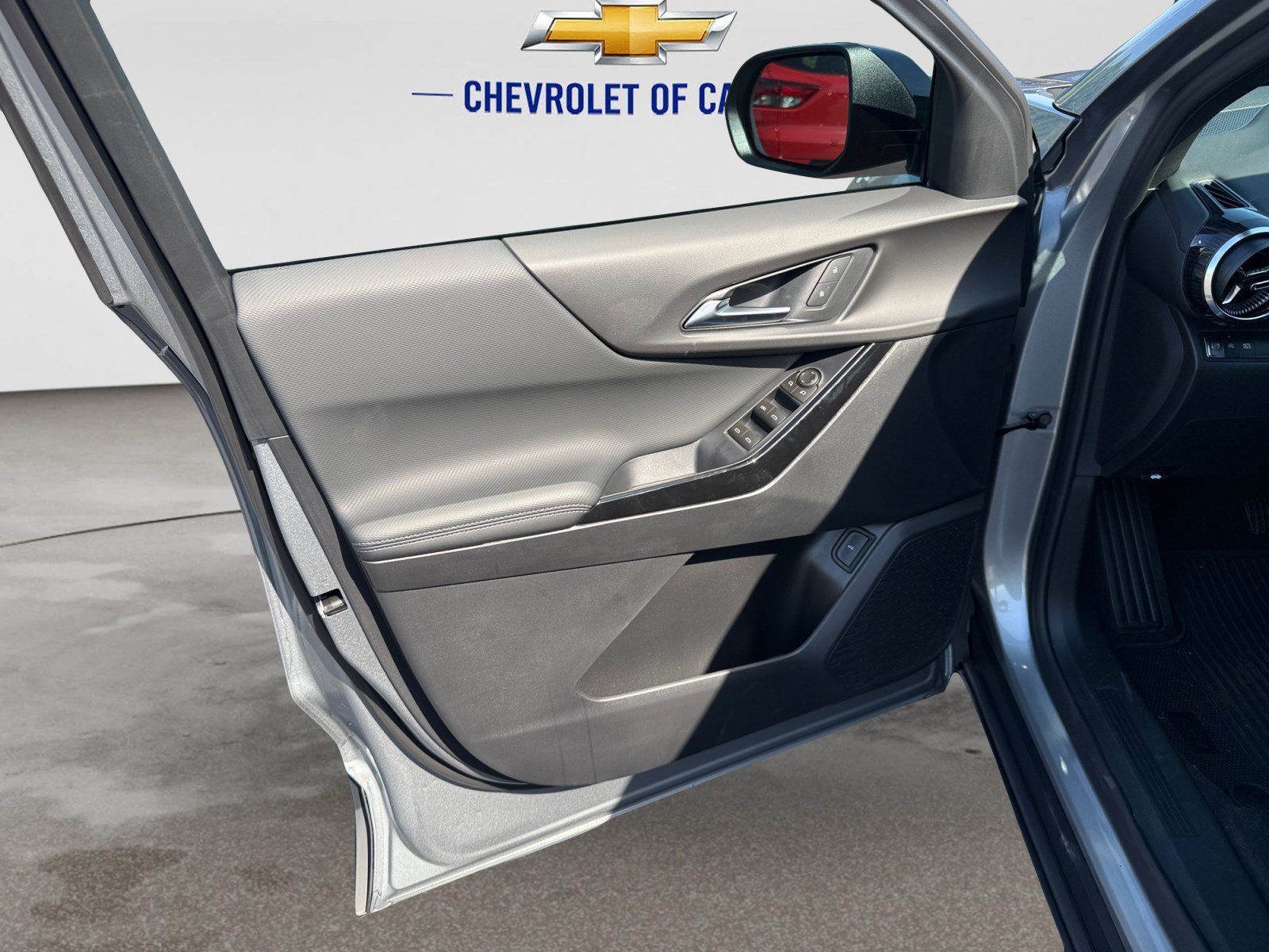 2026 Chevrolet Equinox LT - Photo 10