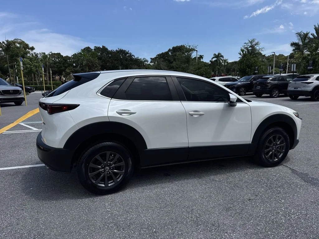 Used 2023 Snowflake White Pearl Mica Mazda 2.5 S image 4