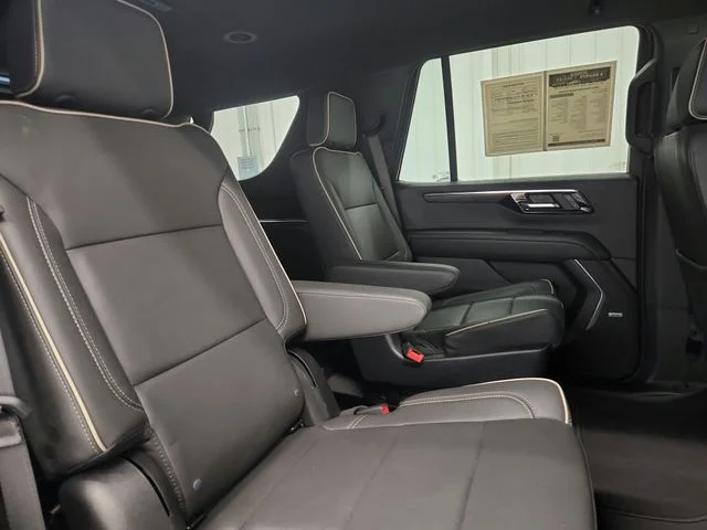 Used 2025 Black Chevrolet Premier image 67