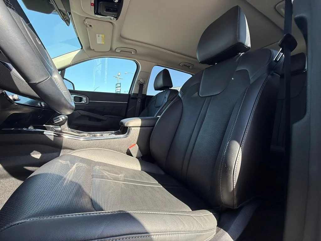 Used 2024 Red Kia X-Line SX image 35
