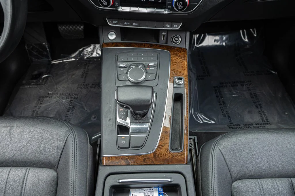 Used 2018  Audi 2.0T Premium image 13