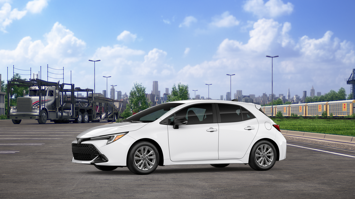 New 2026 Ice Cap Toyota SE image 3