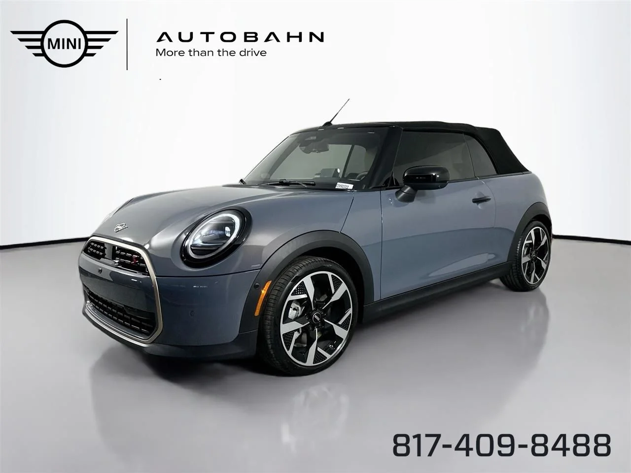 2026 MINI Convertible Cooper S's photo