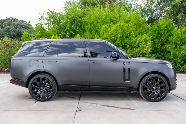 Used 2025 Gray Land Rover Autobiography image 8