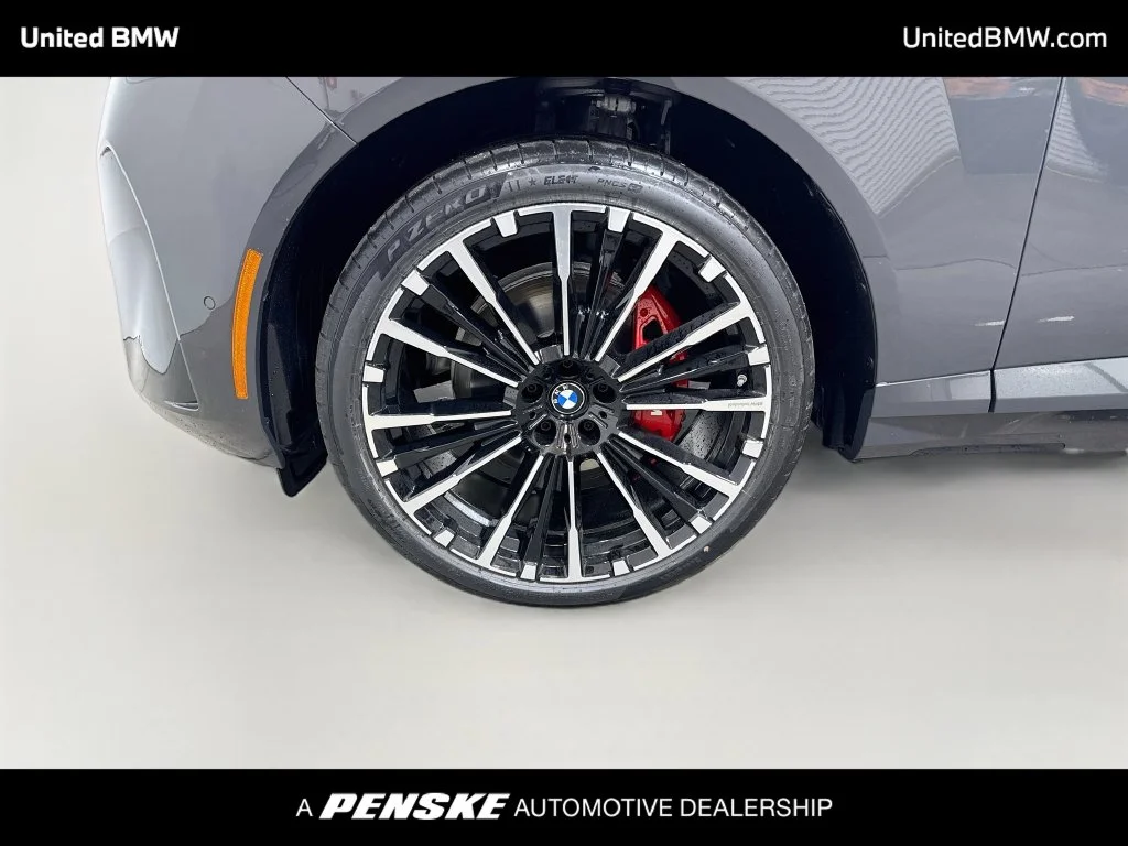 New 2027 Dravit Grey Metallic BMW  image 9