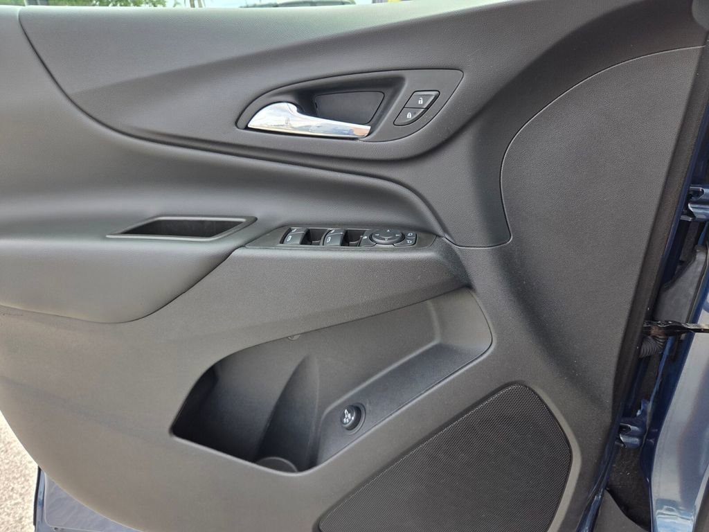2024 Chevrolet Equinox LT - Photo 22