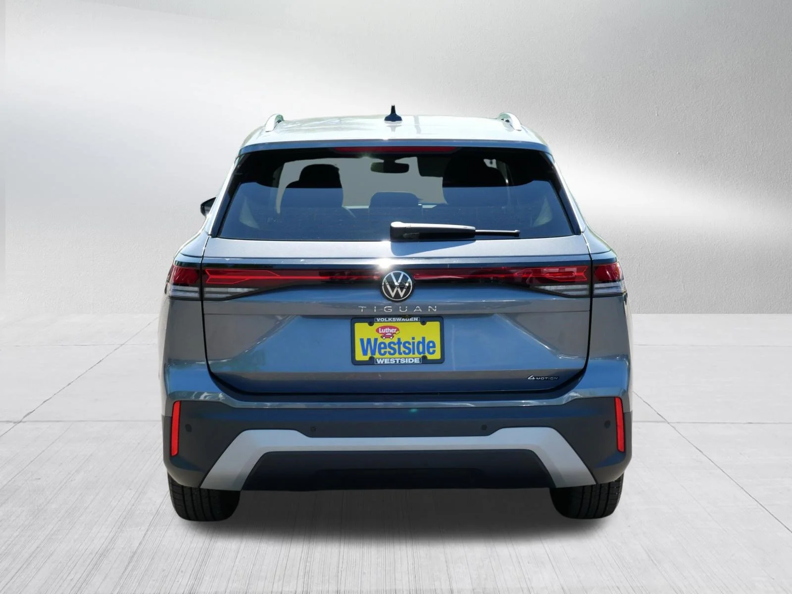 Certified Used 2025 Platinum Gray Metallic Volkswagen S image 6