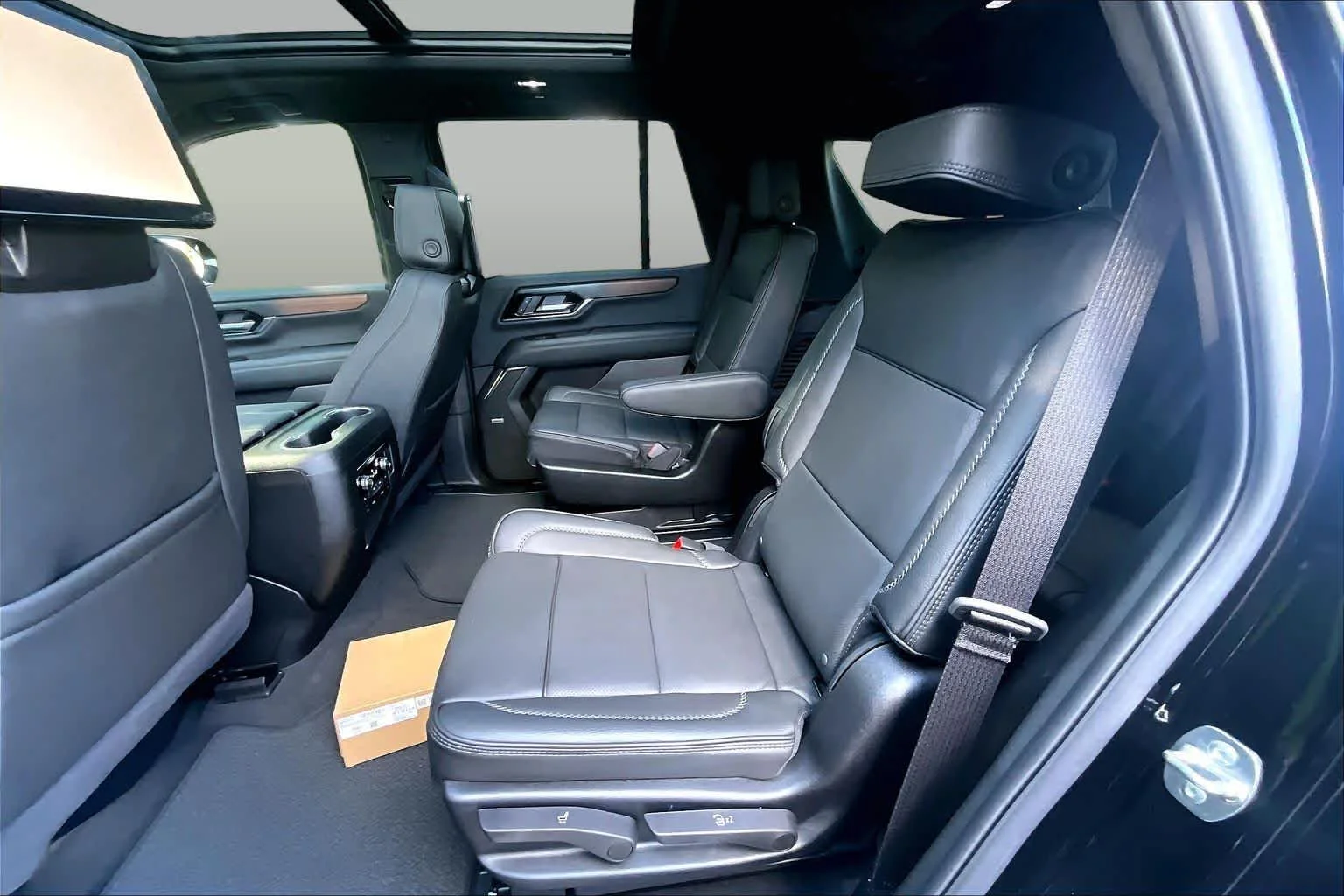 Used 2026 Onyx Black GMC Denali image 20