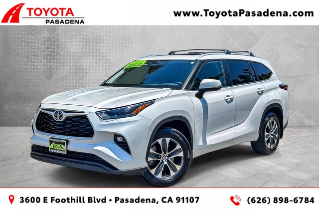 2024 TOYOTA TRUCK HIGHLANDER XLE
