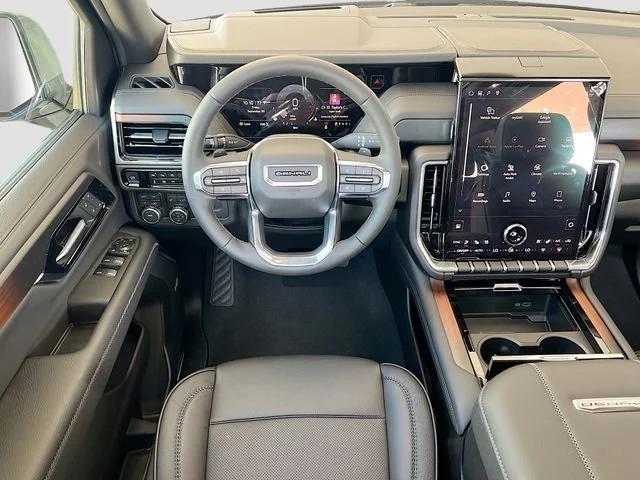 2026 GMC Yukon XL Denali - Photo 16