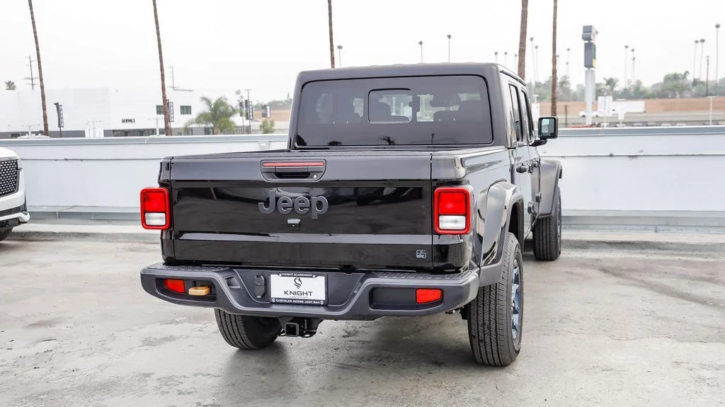 New 2026 Black Jeep 85th Anniversary Edition image 9