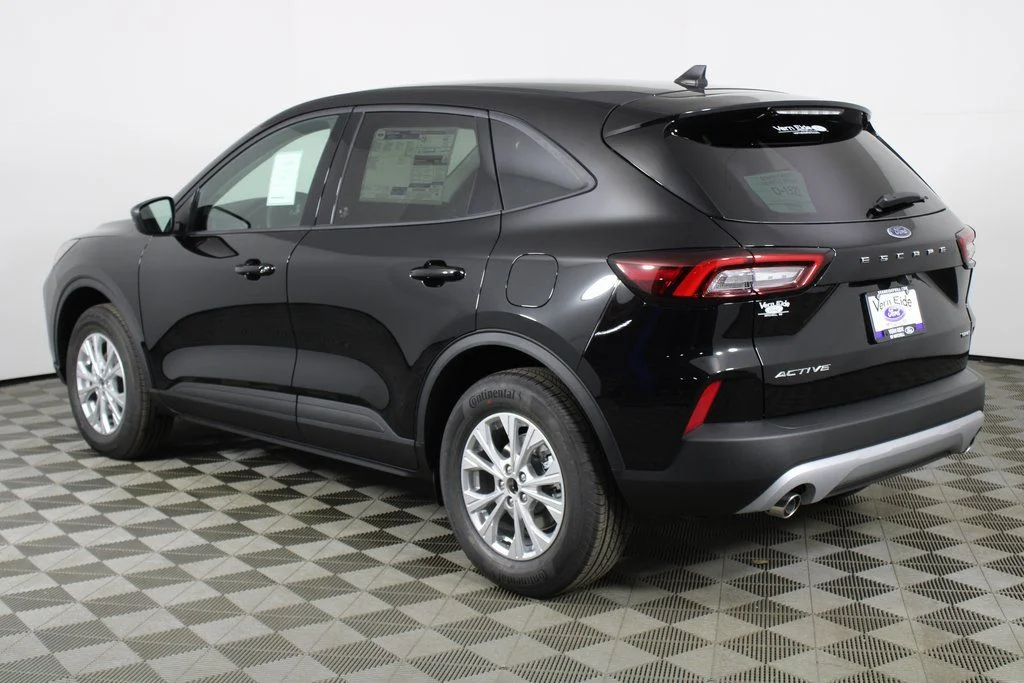 2026 Ford Escape Active - Photo 4