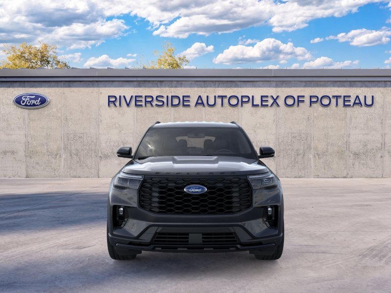 New 2026 Agate Black Metallic Ford ST-Line image 6