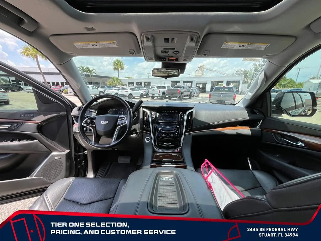 Used 2020 BLACK RAVEN Cadillac Premium Luxury image 34