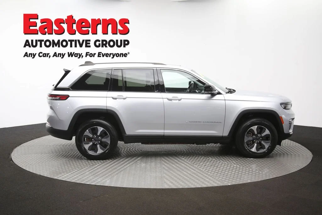 Used 2022 Silver Jeep 4xe image 48