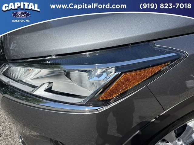 Used 2025 Gray Nissan S image 11