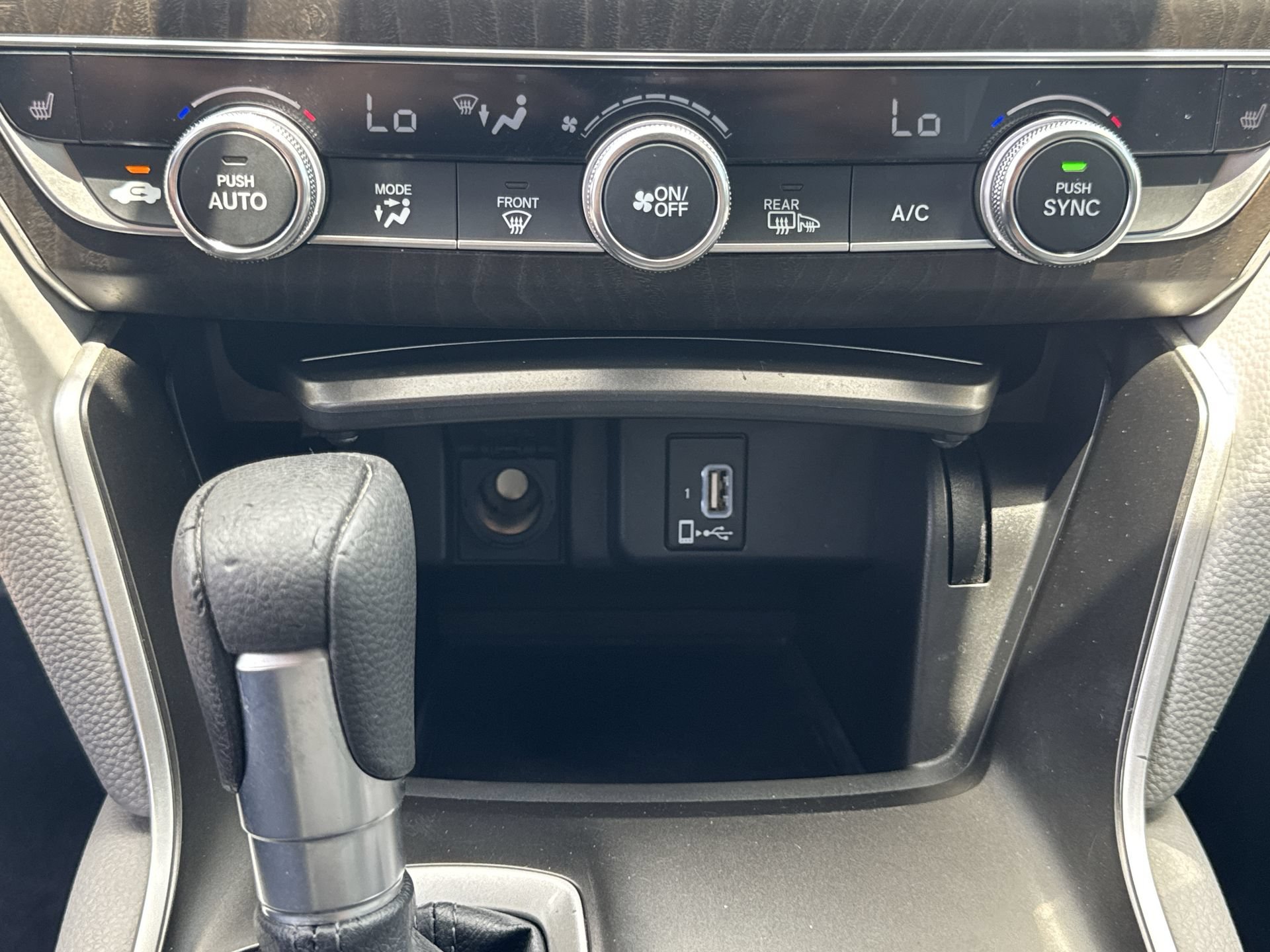Used 2018 Modern Steel Metallic Honda EX 1.5T image 25