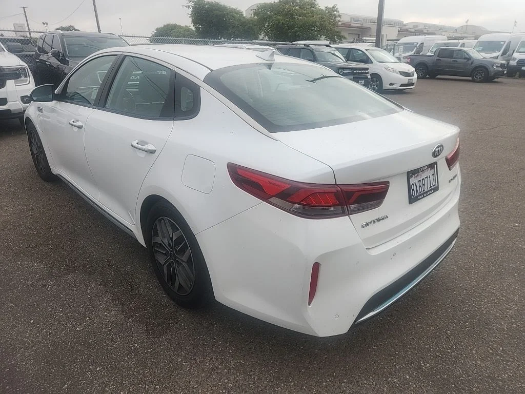 Certified Used 2020 White Kia EX image 11