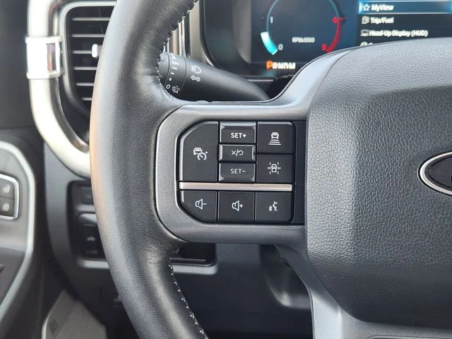 Used 2024 Gray Metallic Ford Lariat image 30