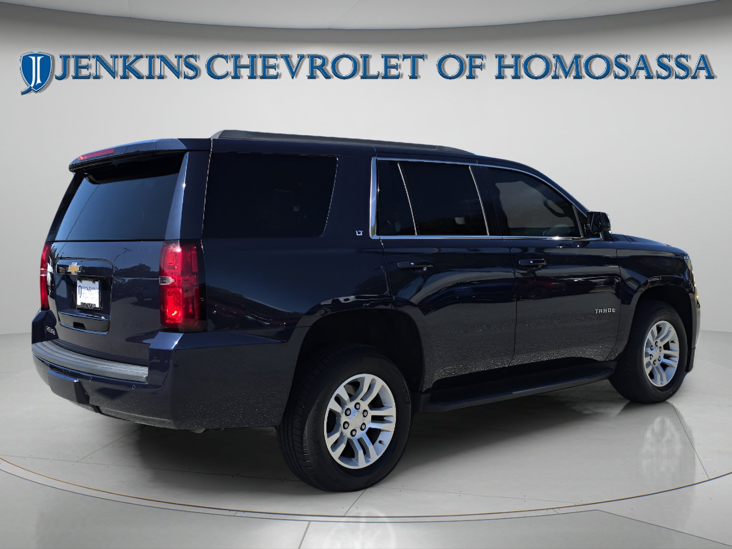 Used 2020 Blue Velvet Metallic Chevrolet LT image 4