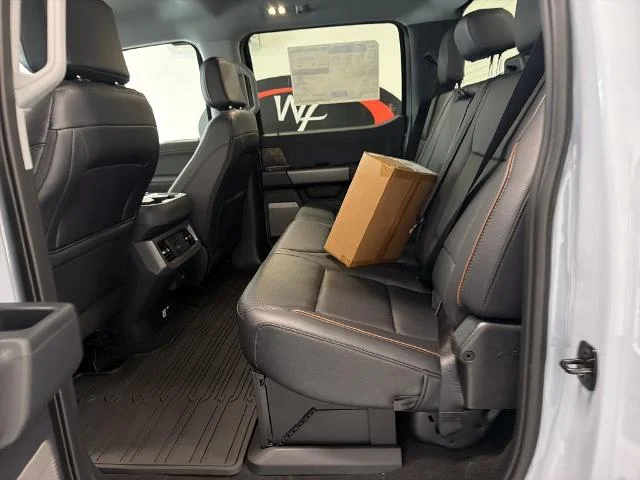 New 2027 Glacier Gray Metallic Tri-Coat Ford F-250® Lariat® image 32