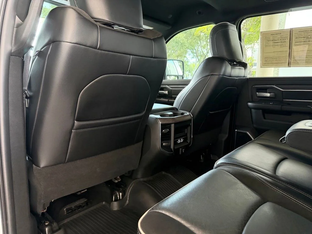 Used 2025 White Ram Laramie image 40