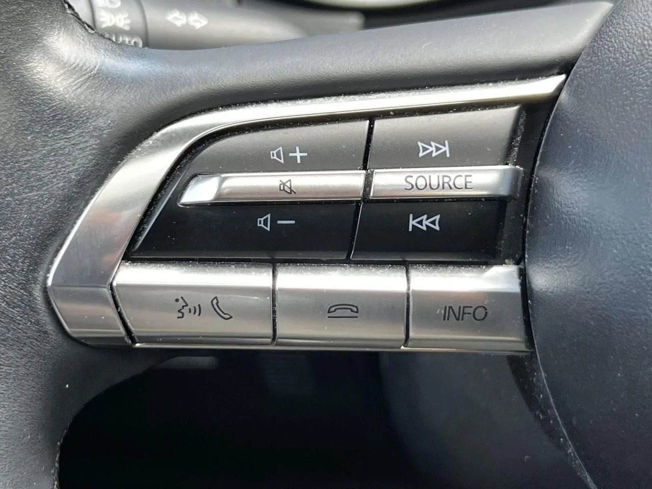 Certified Used 2024 Wind Chill Pearl Mazda 2.5 S Premium image 36