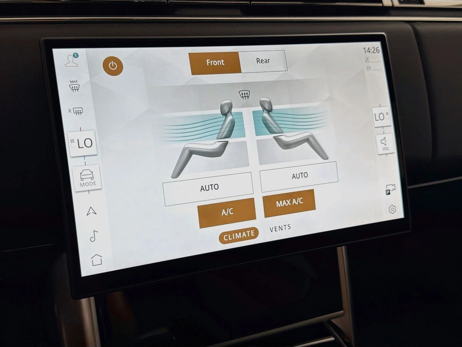 New 2026 Eiger Gray Meta Land Rover SE image 15