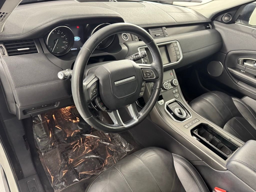 Used 2019 Fuji White Land Rover SE image 14