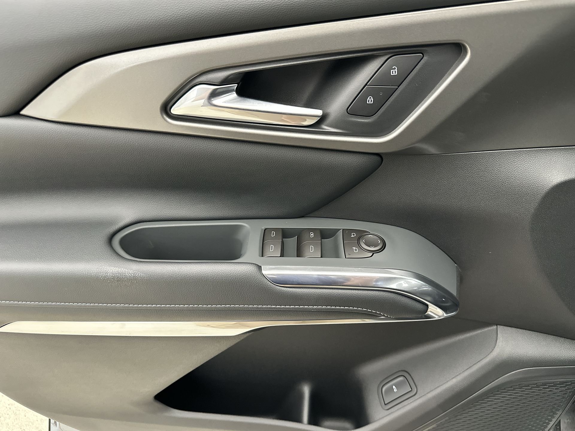 2026 Chevrolet Traverse LT - Photo 64