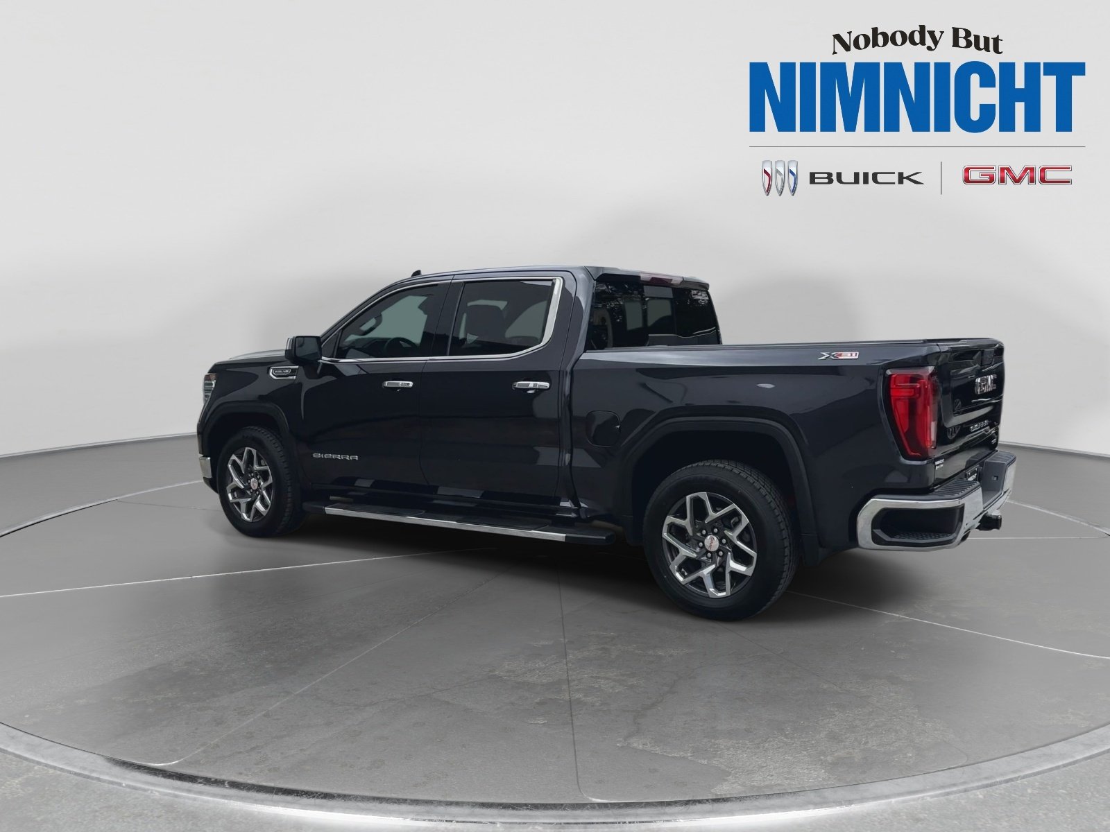 2023 GMC Sierra 1500 SLT - Photo 6