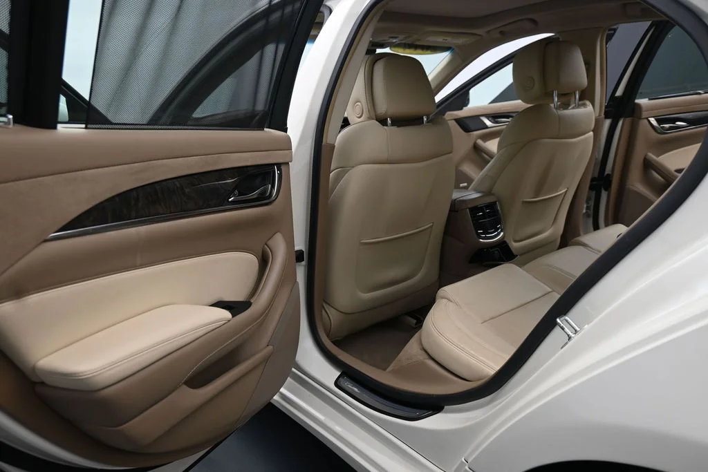 Used 2014 White Cadillac 3.6L Performance image 15