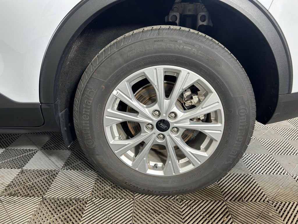 Used 2025 Silver Ford Active image 23