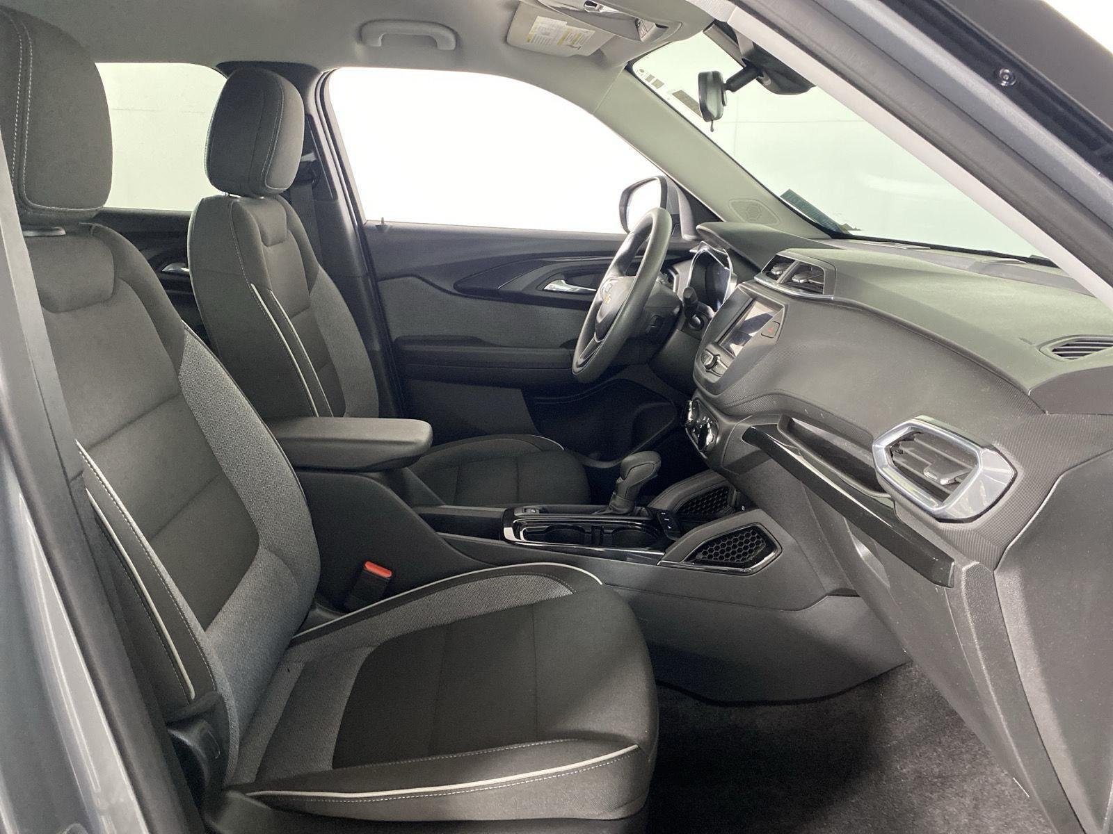 Used 2023 Sterling Gray Metallic Chevrolet LT image 25