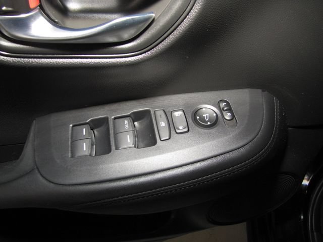 Certified Used 2025 Crystal Black Pearl Honda LX image 39