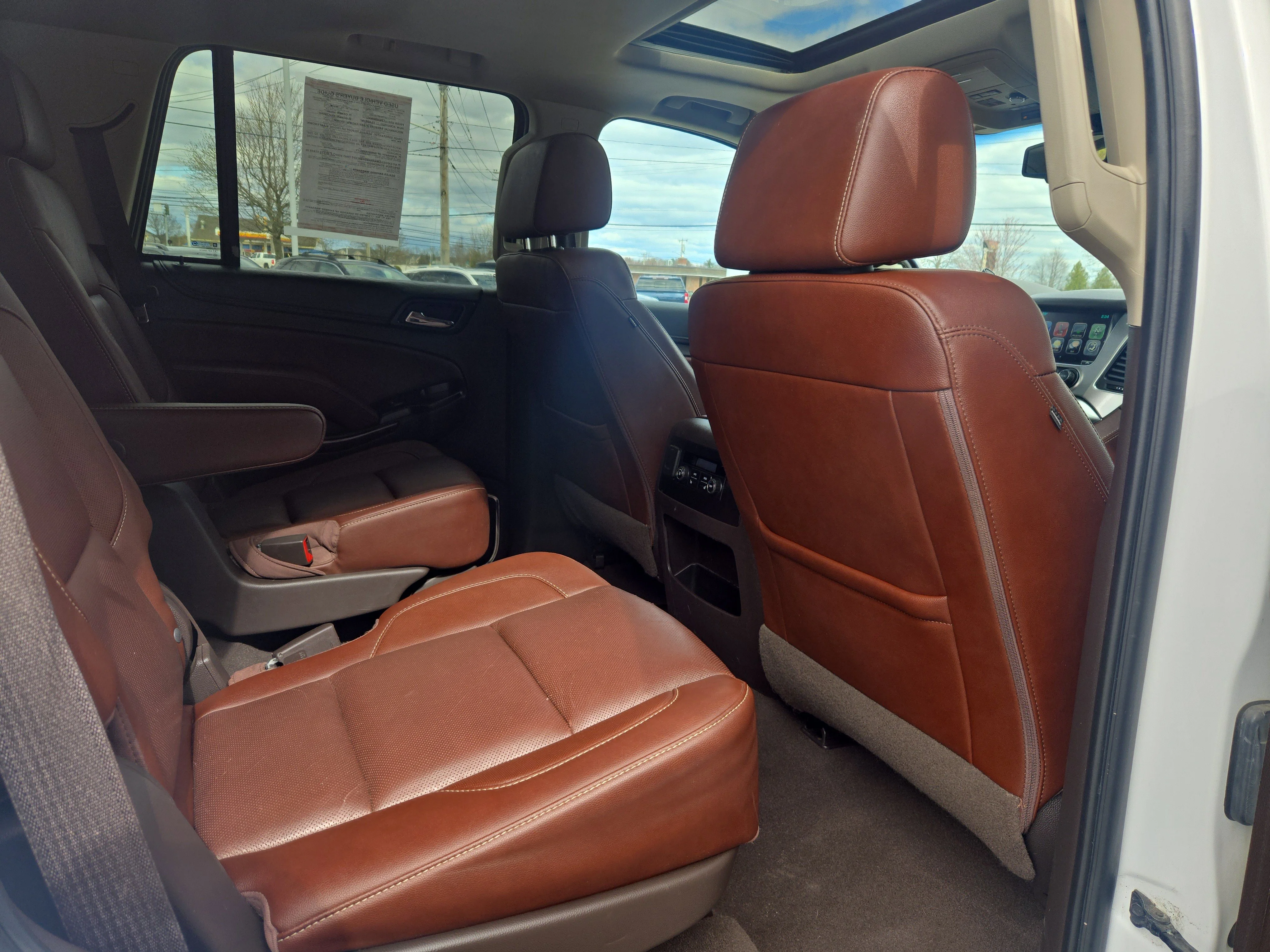 Used 2019 Summit White Chevrolet Premier image 8