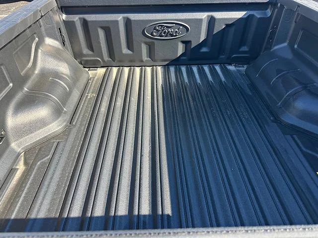 New 2026 Marsh Gray Ford XLT image 9
