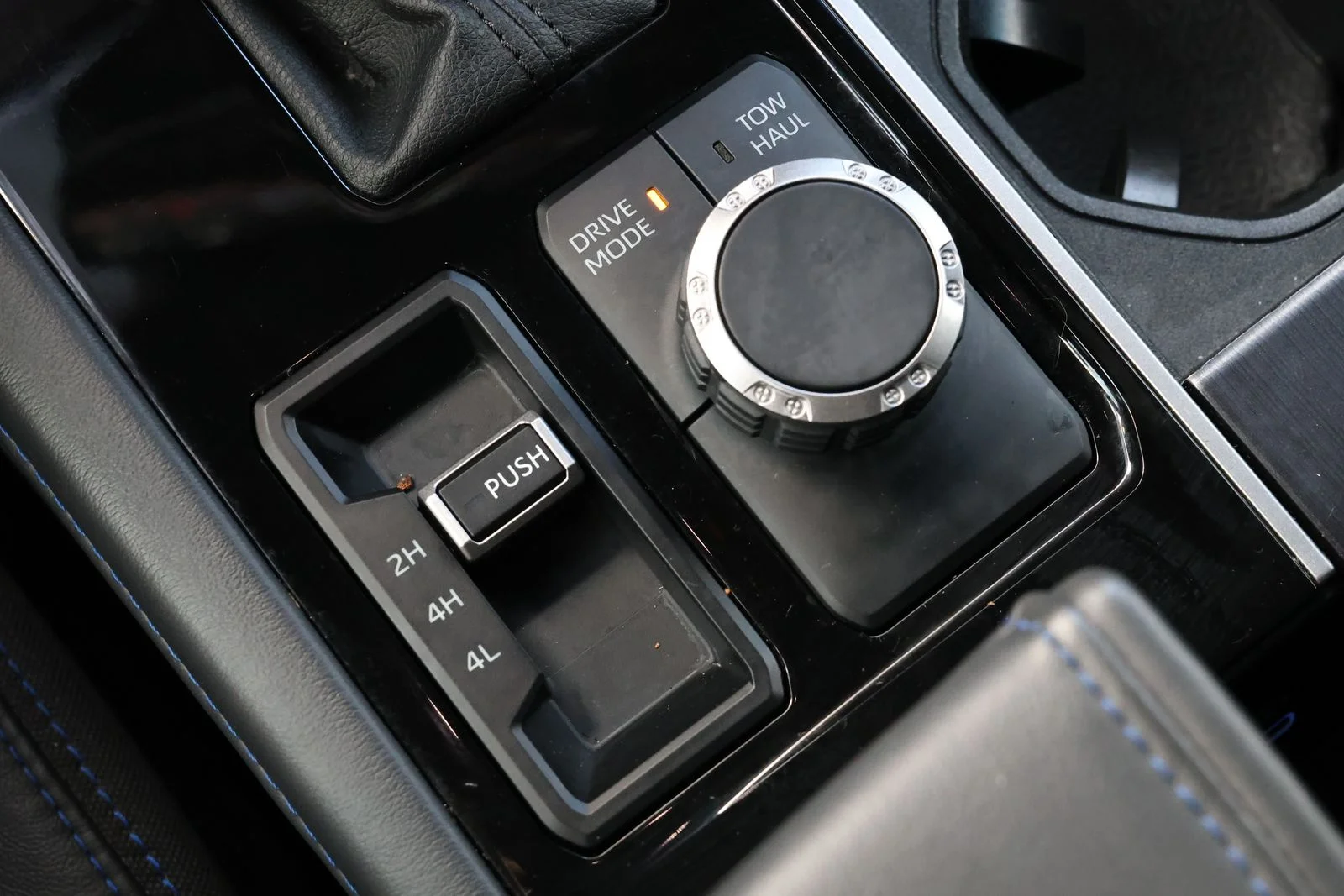 Used 2023  Toyota Platinum image 27