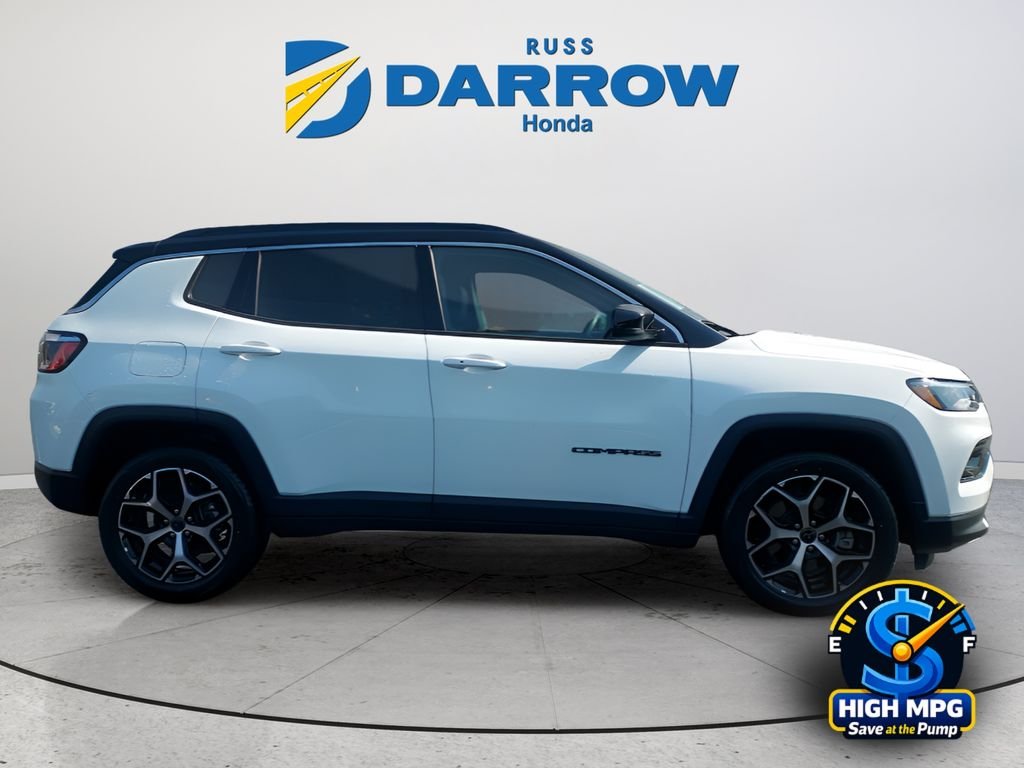 Used 2025 White Jeep Limited image 6