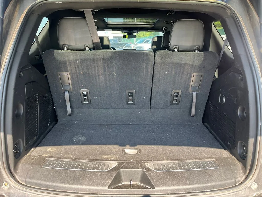 Used 2021  Chevrolet RST image 15