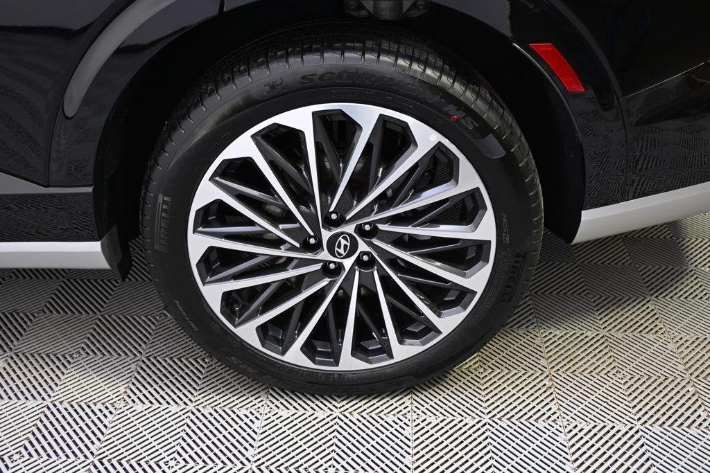 New 2026 Abyss Black Hyundai Calligraphy image 20