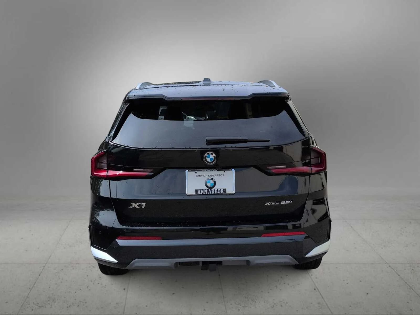 New 2026 Black Sapphire Metallic BMW xDrive28i image 7