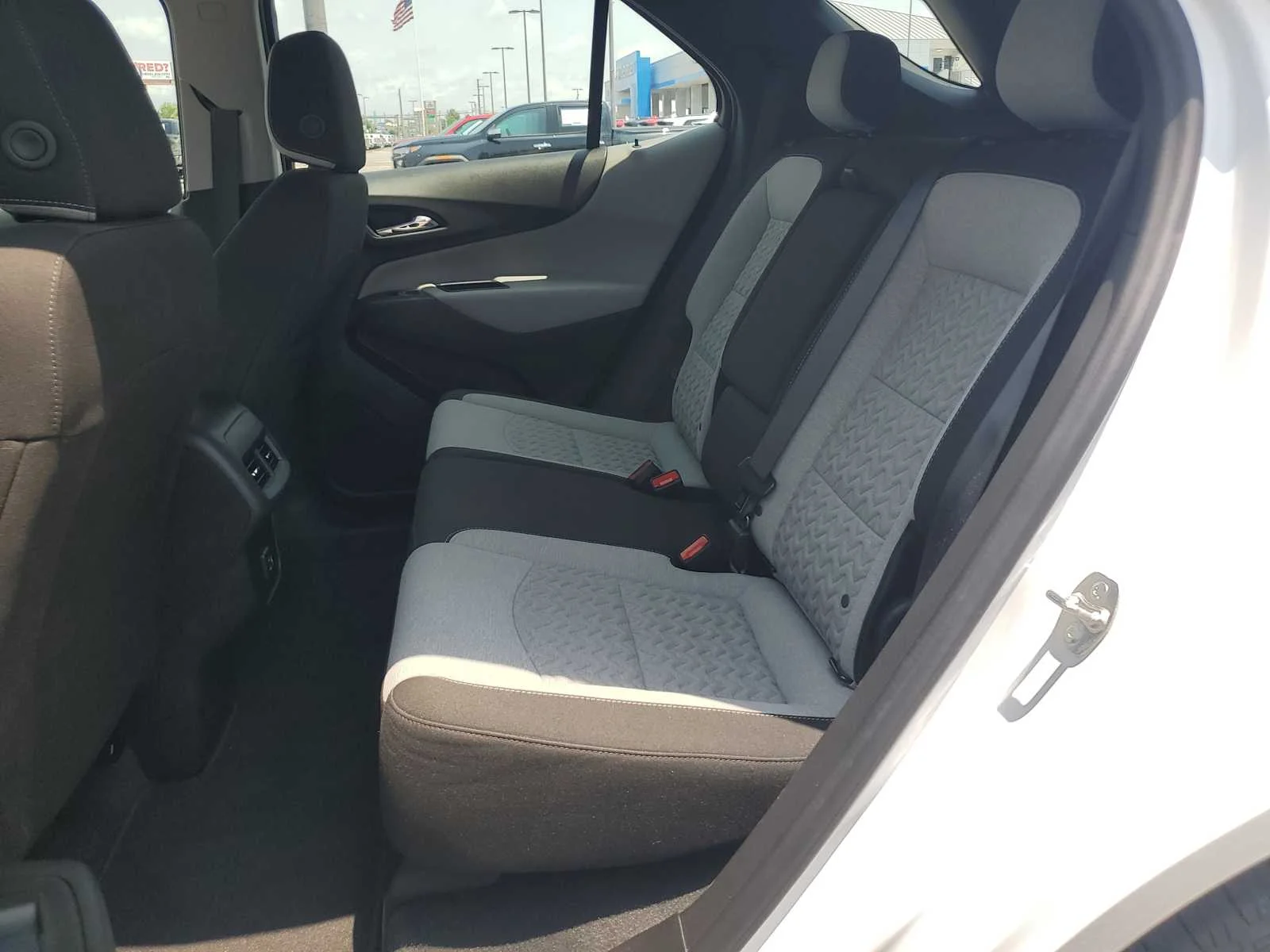Used 2024 Summit White Chevrolet LS image 22