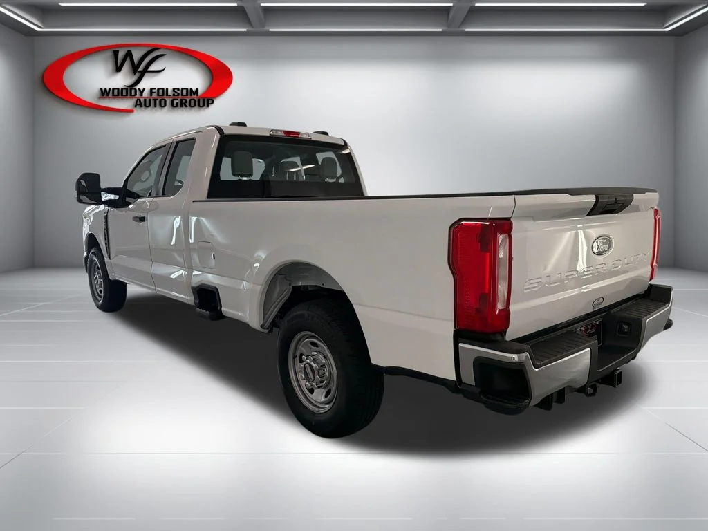 New 2027 White Ford XL image 8