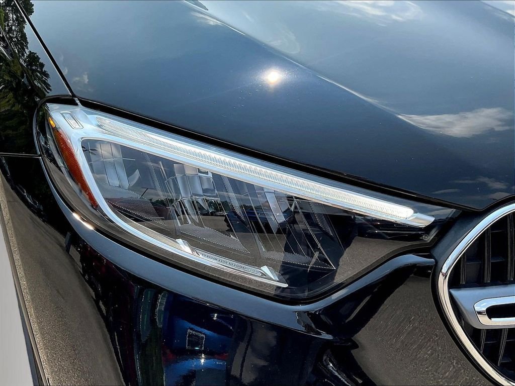Certified Used 2024 Black Mercedes-Benz GLC 300 image 32