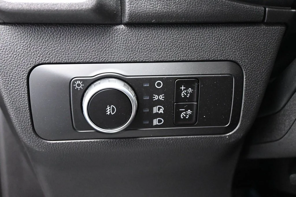 New 2026 Carbonized Gray Metallic Ford Outer Banks image 12