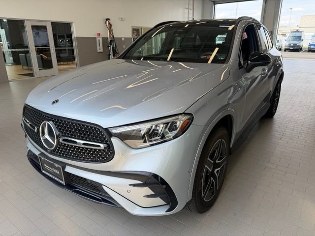 Certified Used 2024 Silver Mercedes-Benz GLC 300 image 7